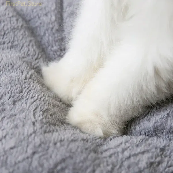 Sleeping Warm in Winter Cat Bed Little Mat Basket Small Dog House Products Pet Tent Cosy 3